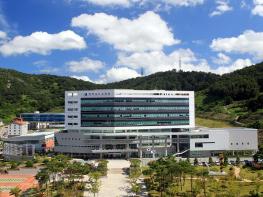 전남교육청, 민주주의 가치 배우는 헌법교육 강화한다 - 비상계엄 이겨내고, 탄탄해진 K-민주주의 기사 이미지